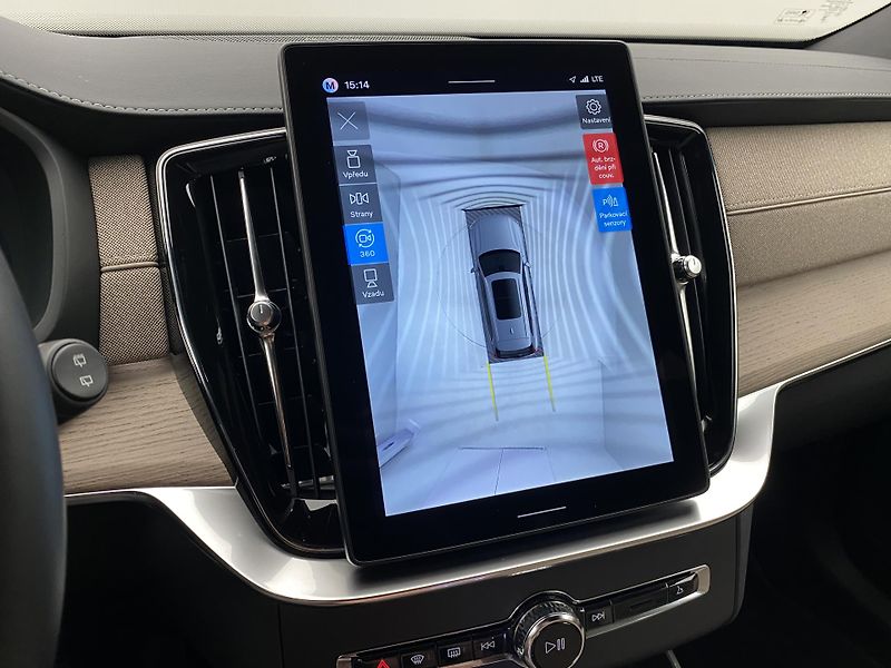 Volvo XC90 B5 AWD BRIGHT PLUS REZERVACE - fotka 62 z 64