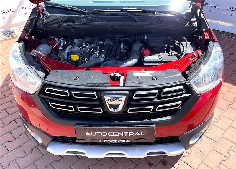 Dacia Lodgy 1,3 TCe,96kW,STEPWAY,serv.kn., - fotka 8 z 25