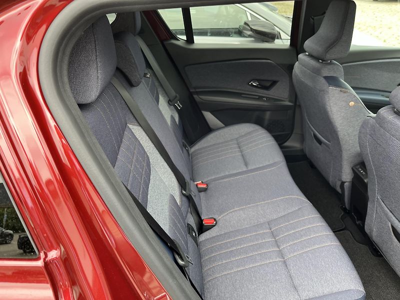 Renault R4 techno comfort range - fotka 31 z 34
