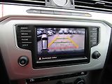 Volkswagen Passat (2015) 1.6 TDi, AC, temp - náhled 12