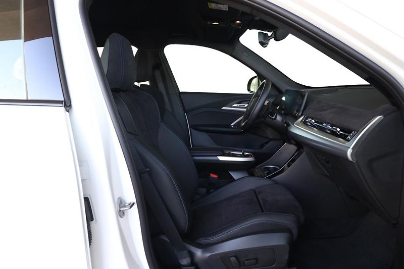 BMW X1 sDrive18d - fotka 19 z 25