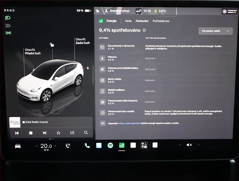 Tesla Model Y (2024) Long Range AWD 79kWh, SoH 95% - fotka 22 z 30