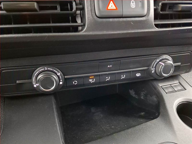 Toyota ProAce City (2024) Maxi 1.5 D4-D, ČR - fotka 14 z 17