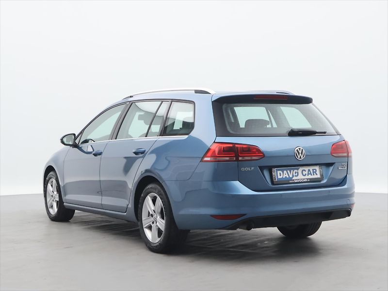 Volkswagen Golf 1,6 TDI 77kW Comfortline CZ - fotka 5 z 30