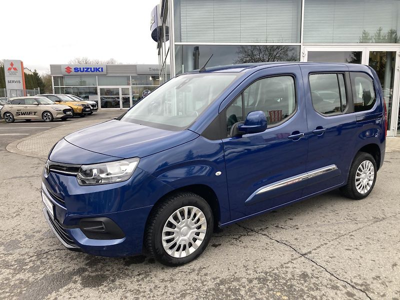Toyota ProAce City Verso (2020) 1,5D-4D 130 6MT  7-místné  - fotka 2 z 20