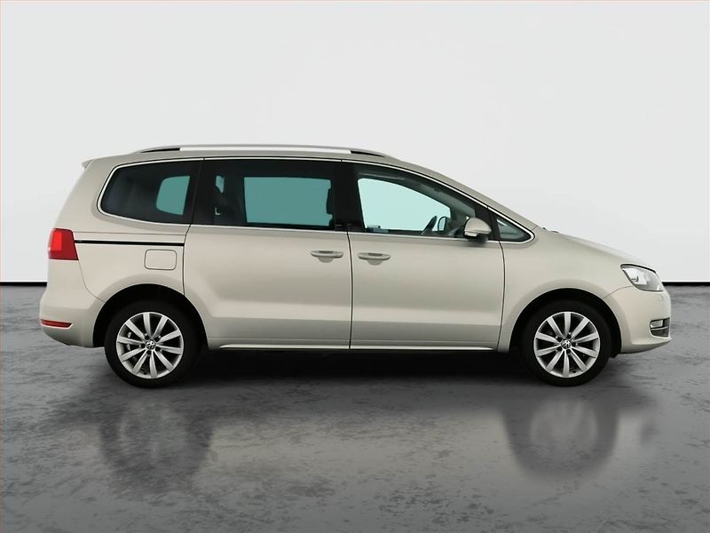 Volkswagen Sharan (2013) 2.0 TDI, Automat, 7 míst, ČR - fotka 6 z 22