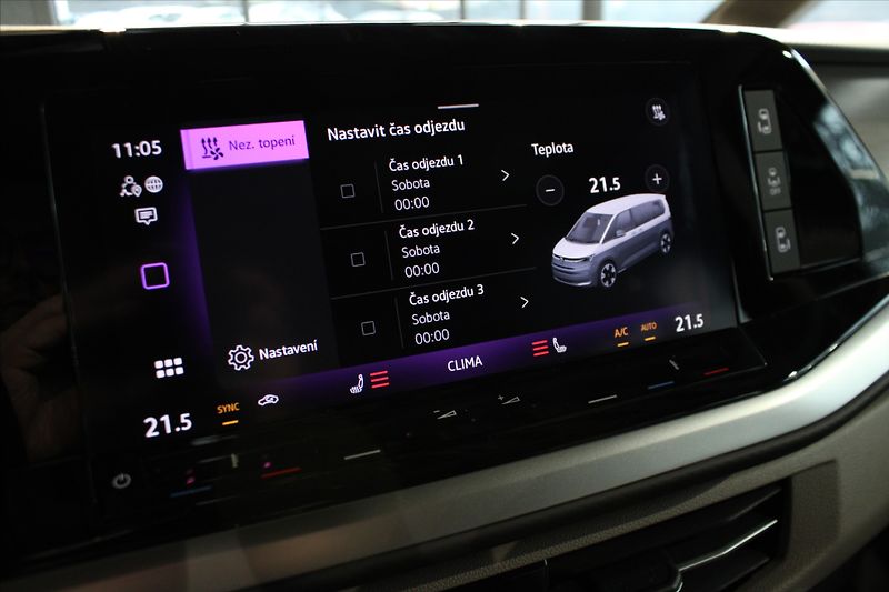 Volkswagen Multivan T7 TDi DSG Edition ACC/NezTop/ - fotka 23 z 36