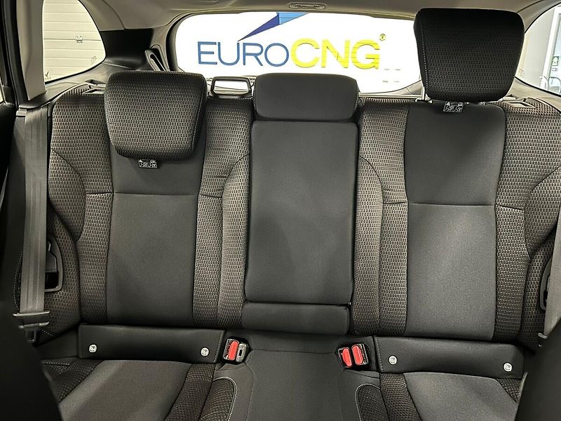 Subaru Outback (2025) 2.5 ACTIVE 2025 nové auto | Zá - fotka 44 z 47