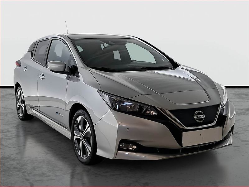 Nissan Leaf (2019) 40 kWh, Automat, Tempomat - fotografie inzerátu