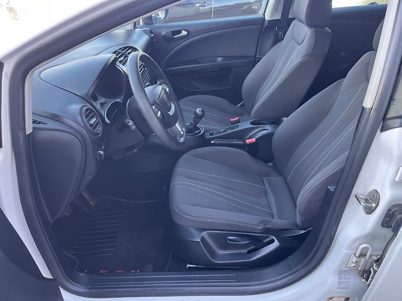 Seat Leon (2012) 1.2 TSI TOP STAV - fotka 7 z 25