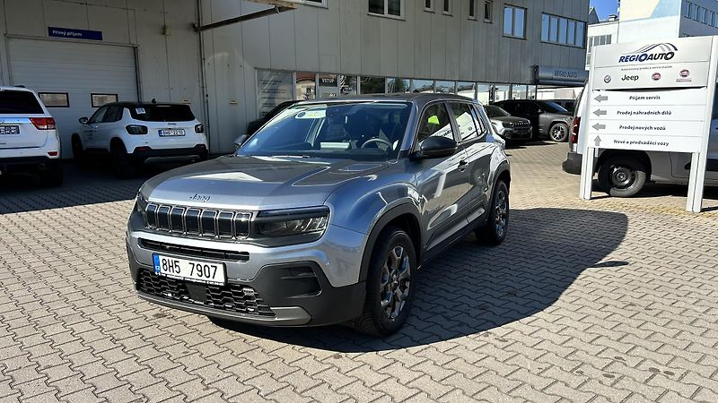 Jeep Avenger 1.2i 100k Longitude AT6 - fotka 3 z 11