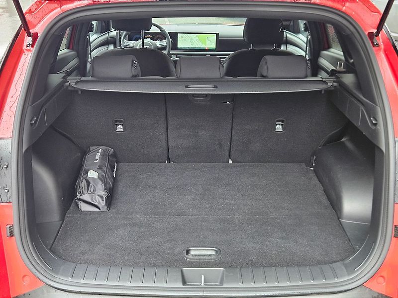 Hyundai Tucson 1.6 T-GDi MT GO CZECH - fotka 32 z 32