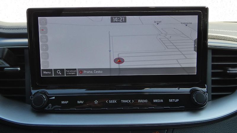Kia Ceed 1.5 T-GDI 118kW TOP SW DCT - fotka 14 z 22