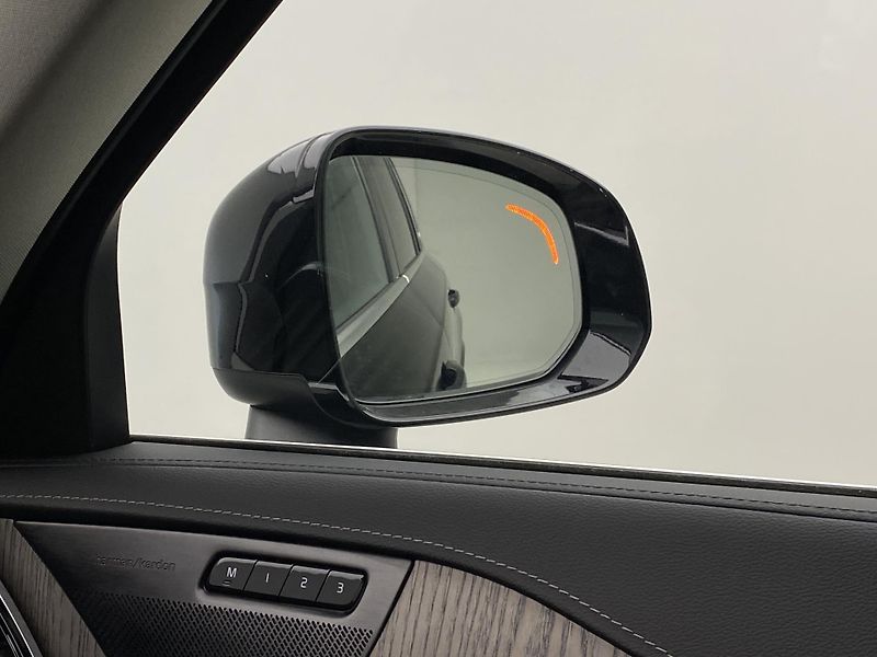 Volvo XC90 B5 AWD BRIGHT PLUS AUT CZ 7m - fotka 39 z 65