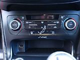 Ford Focus (2015) 1.5 EB, STK3/28 - náhled 15