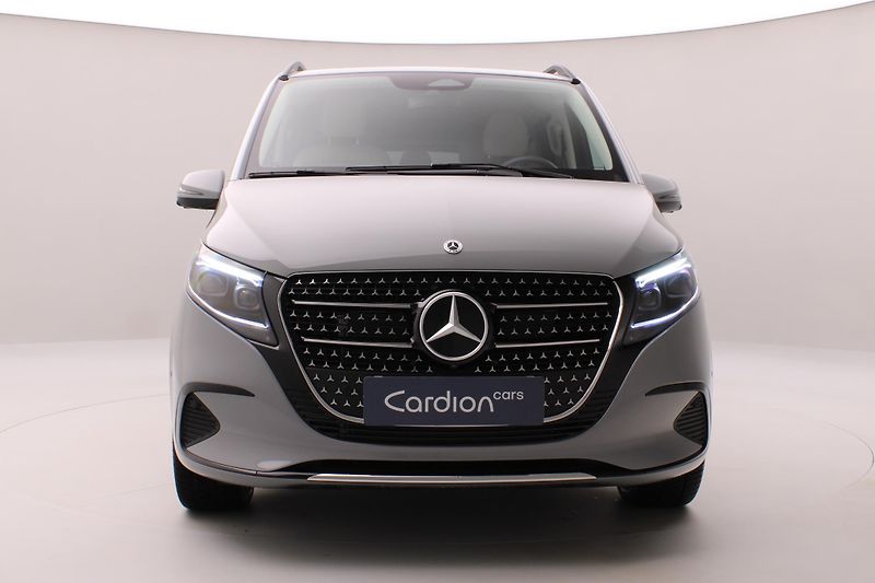 Mercedes-Benz Třídy V 300d AVANTGARDE 4MATIC AUT 7m - fotka 15 z 68