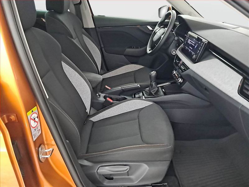 Škoda Kamiq (2025) Top Selection 1.0 TSI - fotka 9 z 17