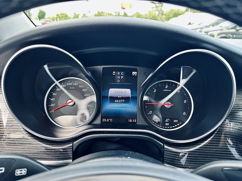 Mercedes-Benz Třídy V 300d AVG L 4M - fotka 24 z 30