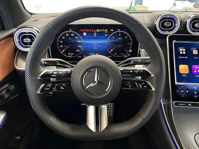 Mercedes-Benz GLC Coupé 300 d 4MATIC kupé AMG St - fotka 11 z 21