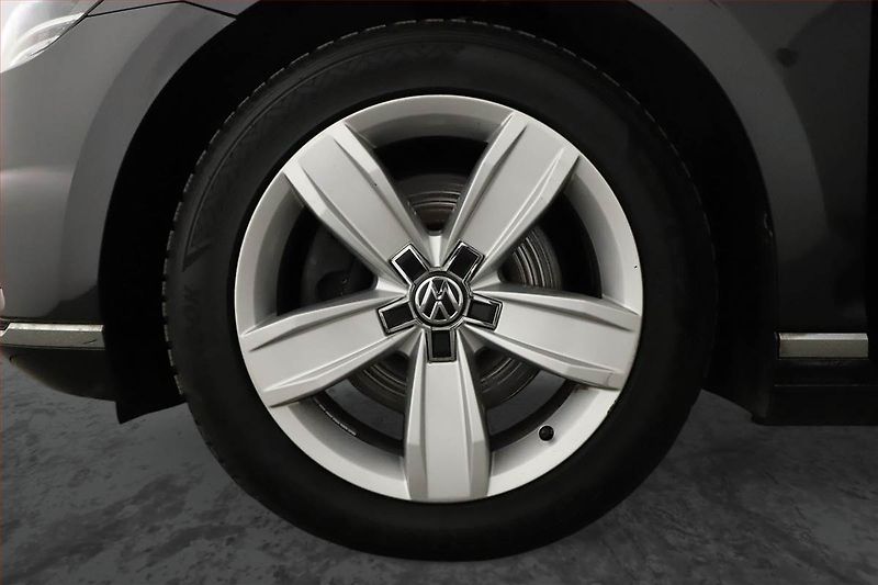 Volkswagen Passat (2020) Elegance 2.0 TDI, ČR,1.maj - fotka 12 z 17