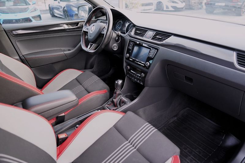 Škoda Rapid 1.0 TSI 81kW Monte Carlo - fotka 26 z 48