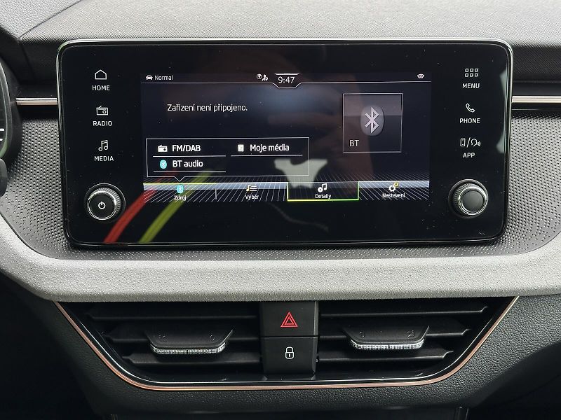 Škoda Scala 1.0TSi DSG 116PS LED V.Cockpit - fotka 29 z 47