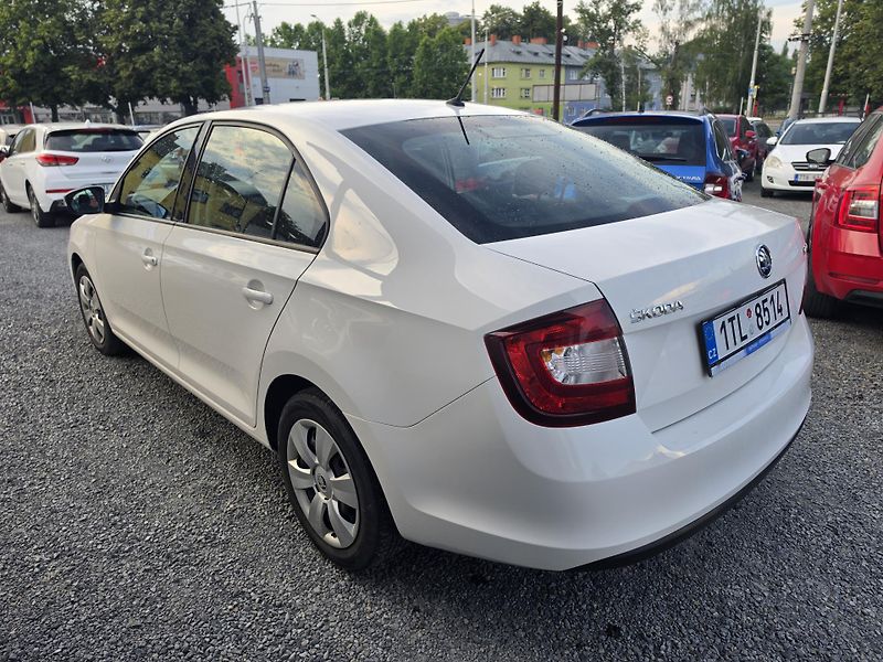Škoda Rapid 1.0 TSi 64tkm - fotka 3 z 17