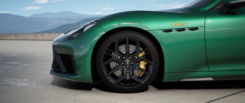 Maserati GranTurismo (2026) Trofeo *FACELIFT* 590HP - fotka 4 z 8