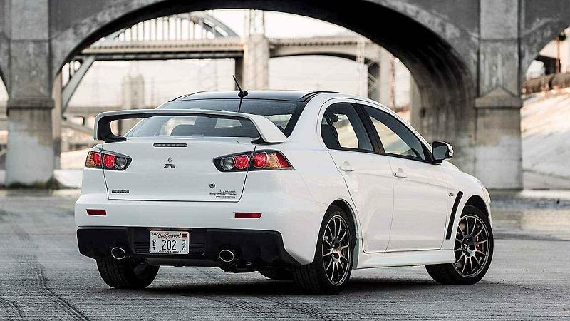 Mitsubishi Lancer.