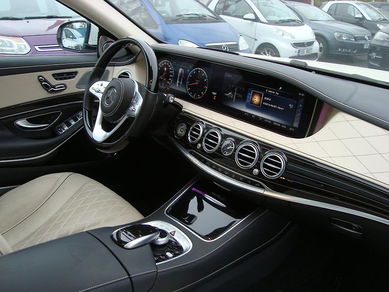 Mercedes-Benz Třídy S (2018) Maybach 560 4-Matic,ČR,1.Maj - fotka 45 z 77