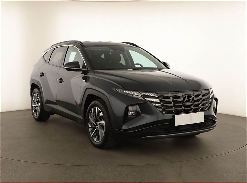 Hyundai Tucson (2023) 1.6 T-GDI 48V MHEV - fotka 1 z 20