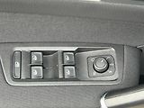 Volkswagen Touran (2023) 2.0 TDI 110kW DSG  Webasto LED - náhled 10