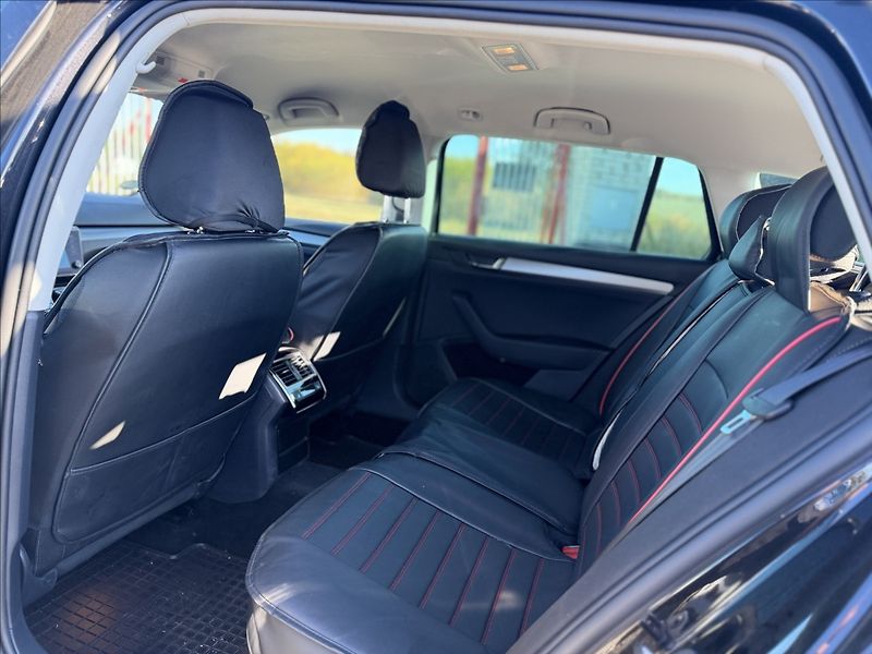 Škoda Superb 1,4 TSI 110kW MANUÁL BI-XENON - fotka 15 z 23