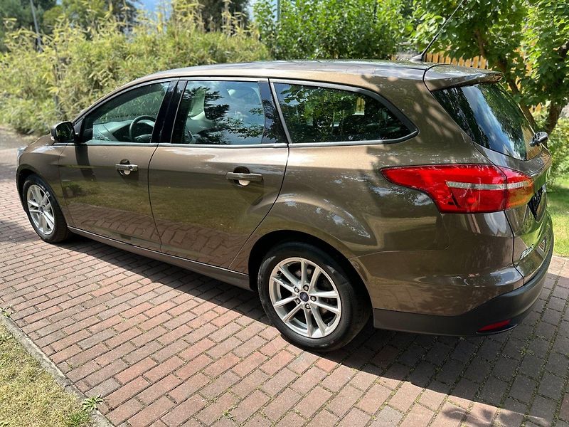 Ford Focus (2016) 1.0Ecoboost 74kw Business - fotka 5 z 25