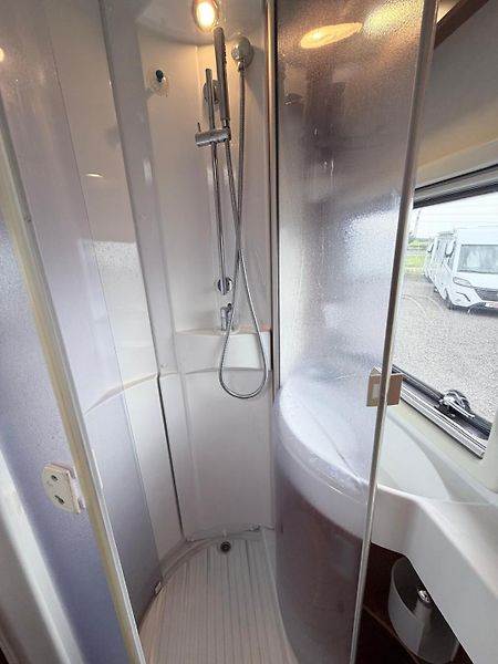 Knaus (2011) Sun Liner R12 - fotka 24 z 32