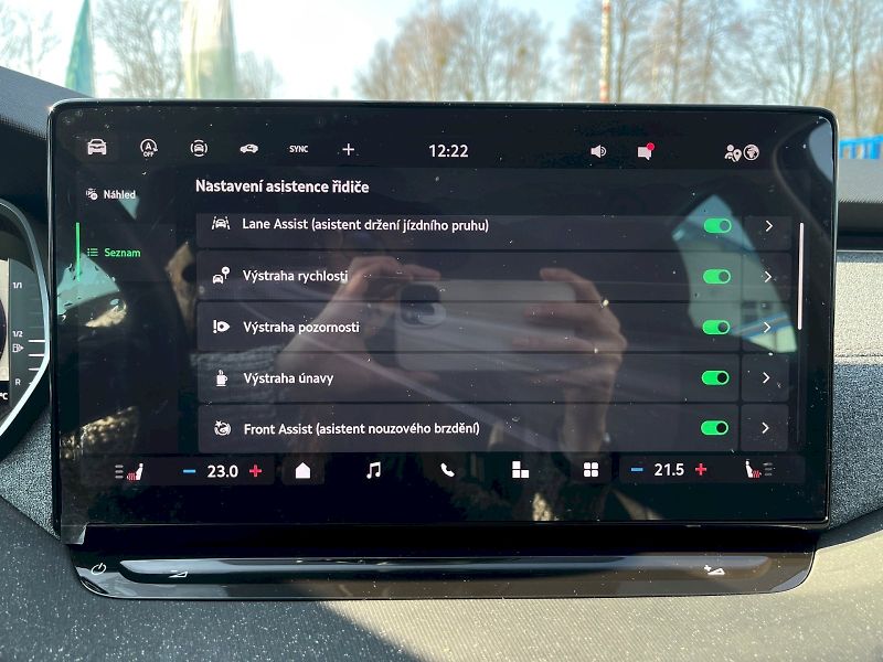 Škoda Octavia (2024) M-HEV SELEC TS 110/1.5 A7F - fotka 32 z 34