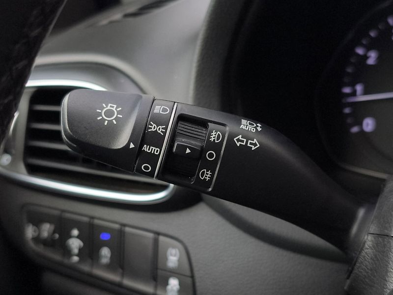 Hyundai i30 (2022) COMFORT 1.5i 81kW, ČR, 1. Maj. - fotka 13 z 24