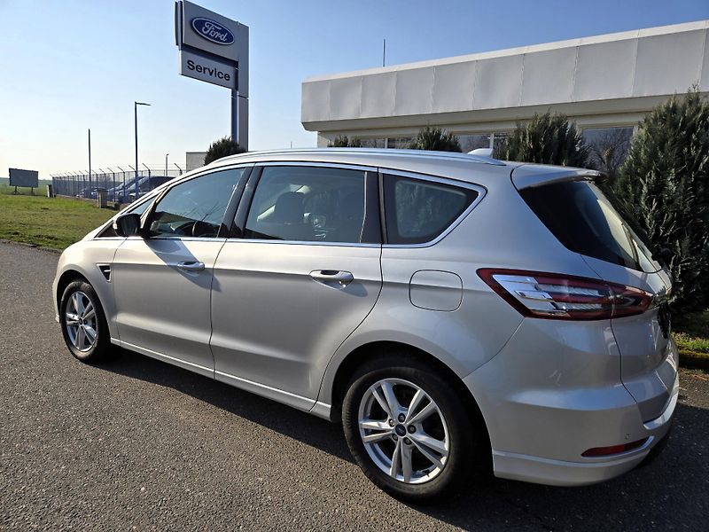 Ford S-MAX (2021) Titanium 2,0 nafta 110kw/150PS - fotka 10 z 22