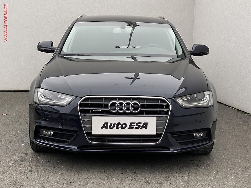 Audi A4 (2014) 2.0TDi Quattro, AT, bixen - fotka 2 z 18
