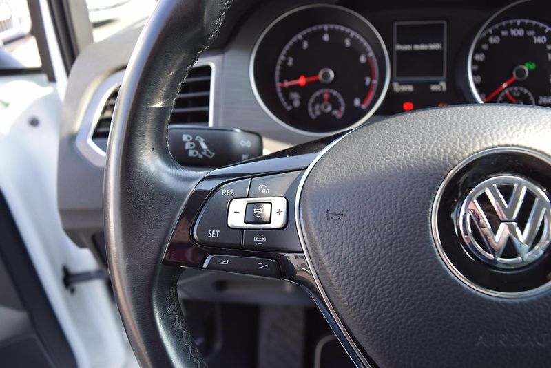Volkswagen Golf Sportsvan (2020) 1.5TSI EVO 110kw DSG LED TAŽNÉ - fotka 34 z 48