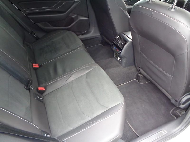 Volkswagen Arteon Shooting Brake 2.0 TDI DSG 4x4 Elegance - fotka 24 z 30