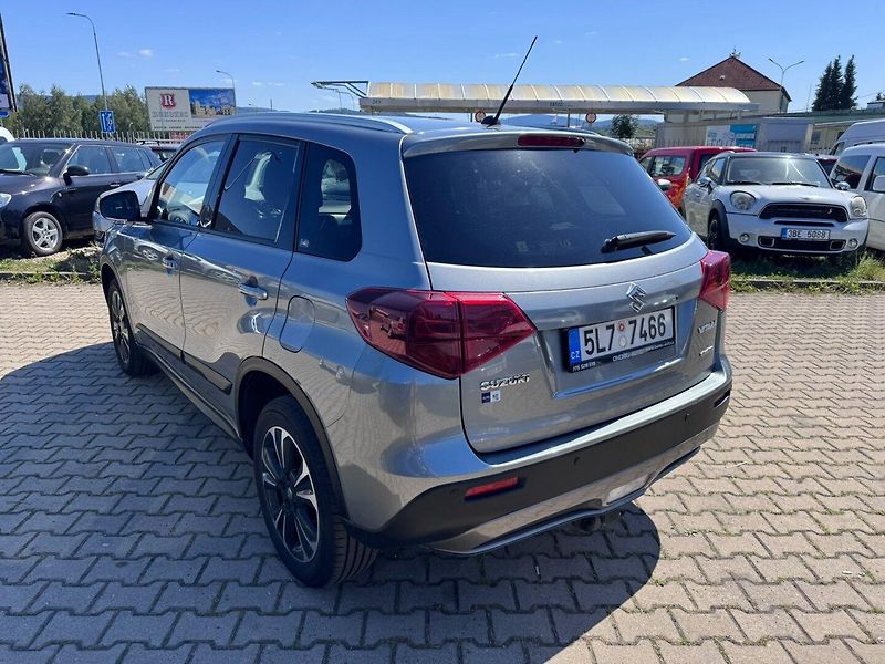 Suzuki Vitara (2019) 4X4 103 KW BOOS. TAŽNÉ 1.MAJ - fotka 3 z 50