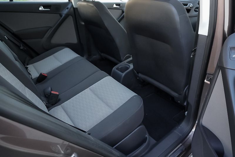 Volkswagen Tiguan (2013) 1.4 TSI TREND 4x4 - fotka 22 z 29