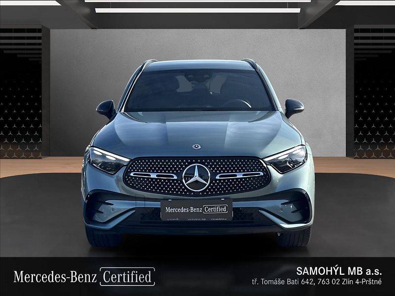 Mercedes-Benz GLC 300 4MATIC AMG linie - fotka 8 z 13