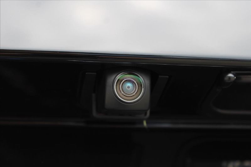 Honda CR-V 2,0 i  1MAJ,EXECUTIVE,4X4,DPH - fotka 43 z 49