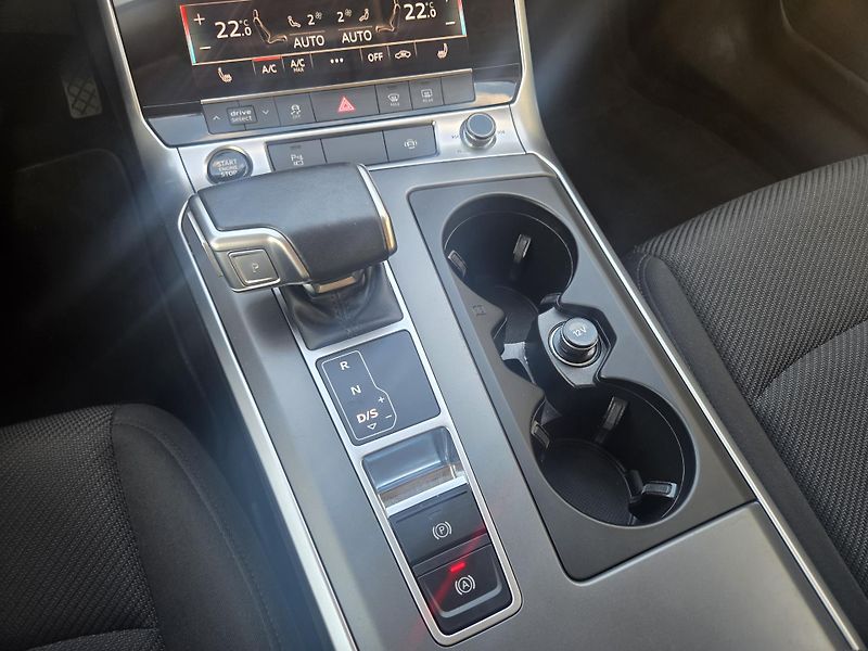 Audi A6 Rezervace: 2.0 40 TDI S tronic - fotka 20 z 30