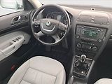 Škoda Octavia (2011) 2.0 TDI, Xenony, Tempomat - náhled 7