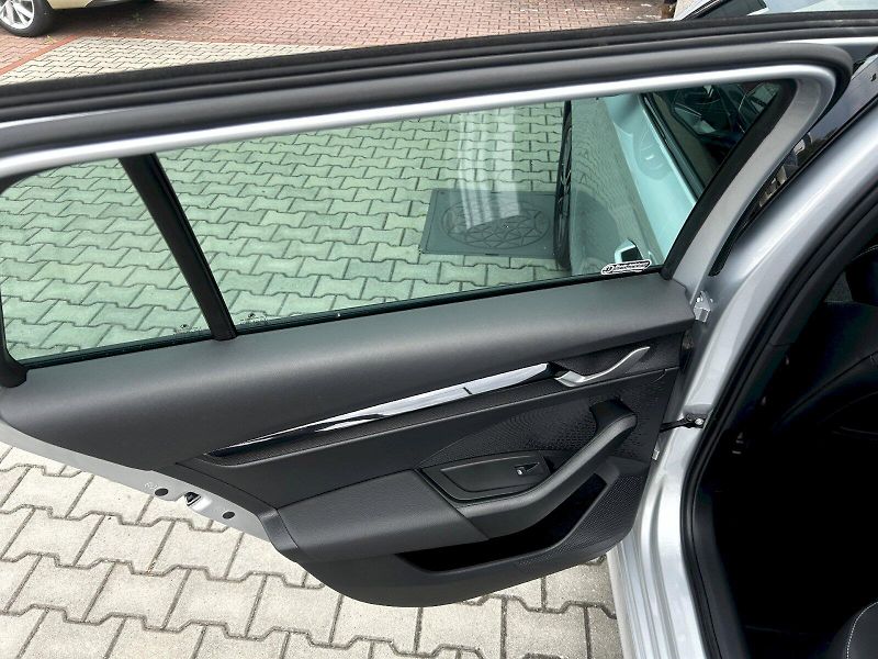 Škoda Octavia (2025) Combi 2.0 TDI 110kW DSG Sportl - fotka 26 z 35