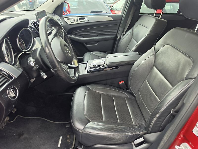 Mercedes-Benz GLE 400i V6 TZ Panorama AMG  - fotka 24 z 28