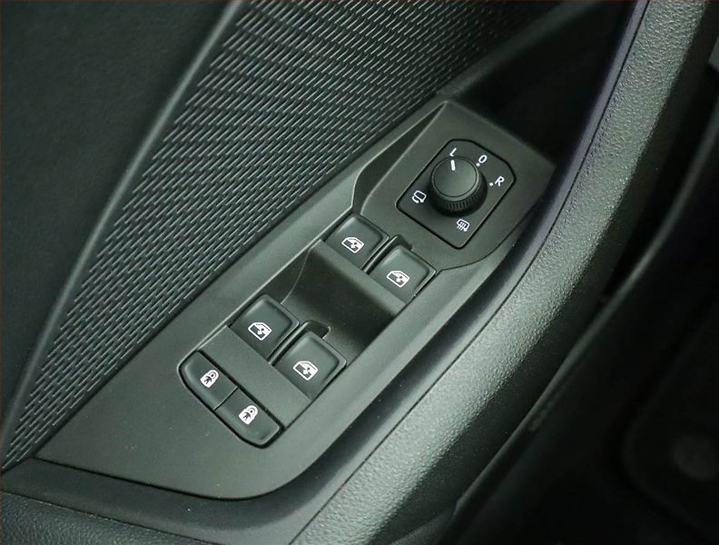 Škoda Octavia (2022) 2.0 TDI, Kůže, Navi, Tempomat - fotka 14 z 15
